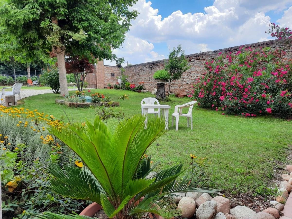 Corte Morona Marmirolo Exterior foto